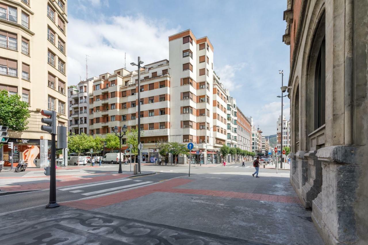 Urban Rooms Habitaciones Con Wifi Y Smart Tv Bilbao Exterior photo